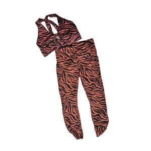 Fabletics purelux oasis workout set